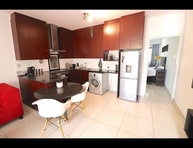 1 BEDROOM PROPERTY TO RENT IN SANDTON CENTRAL